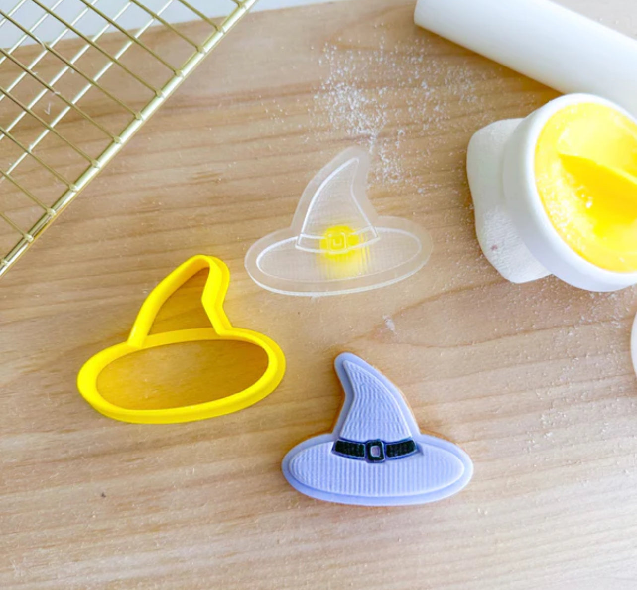 Mini Witches Hat Cutter