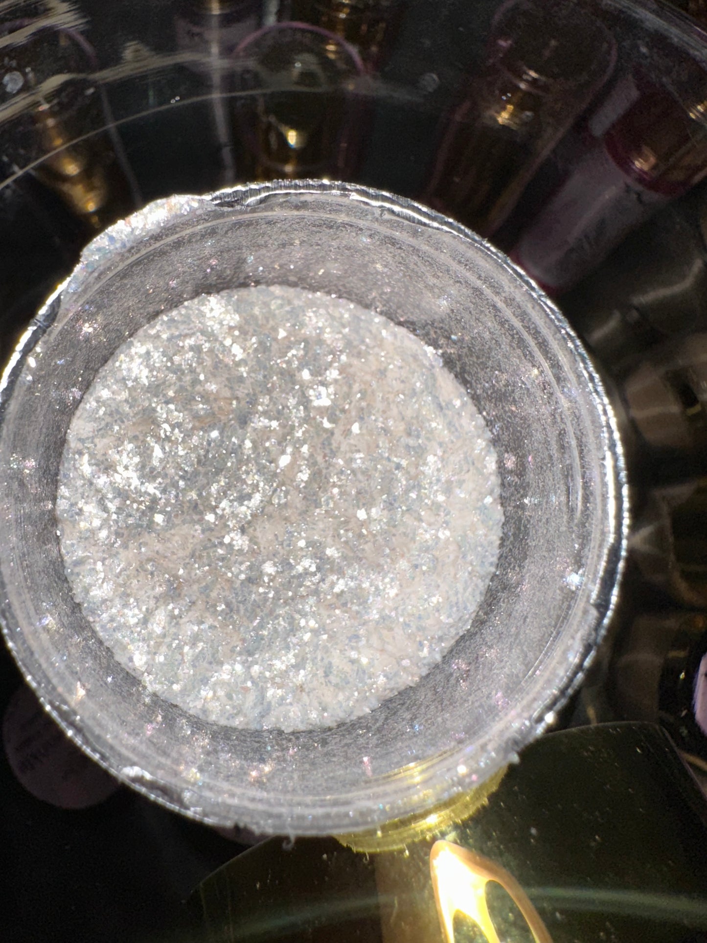 Pearl Twinkle Edible Glitter Flakes