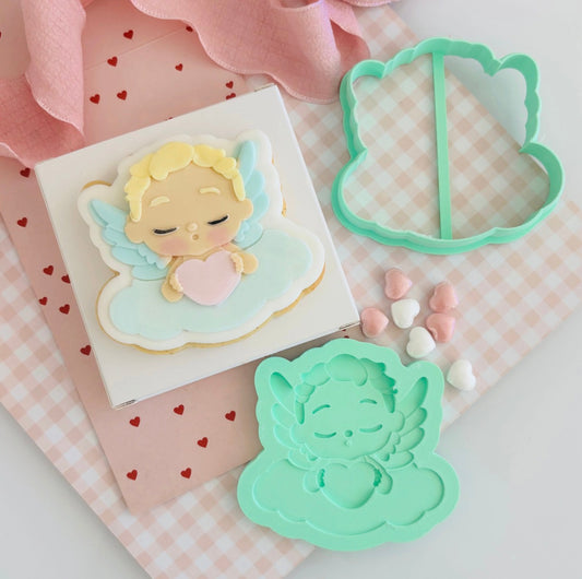 Cupid on a Cloud Layer Set