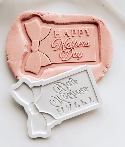 Happy Mother’s Day tag with bow