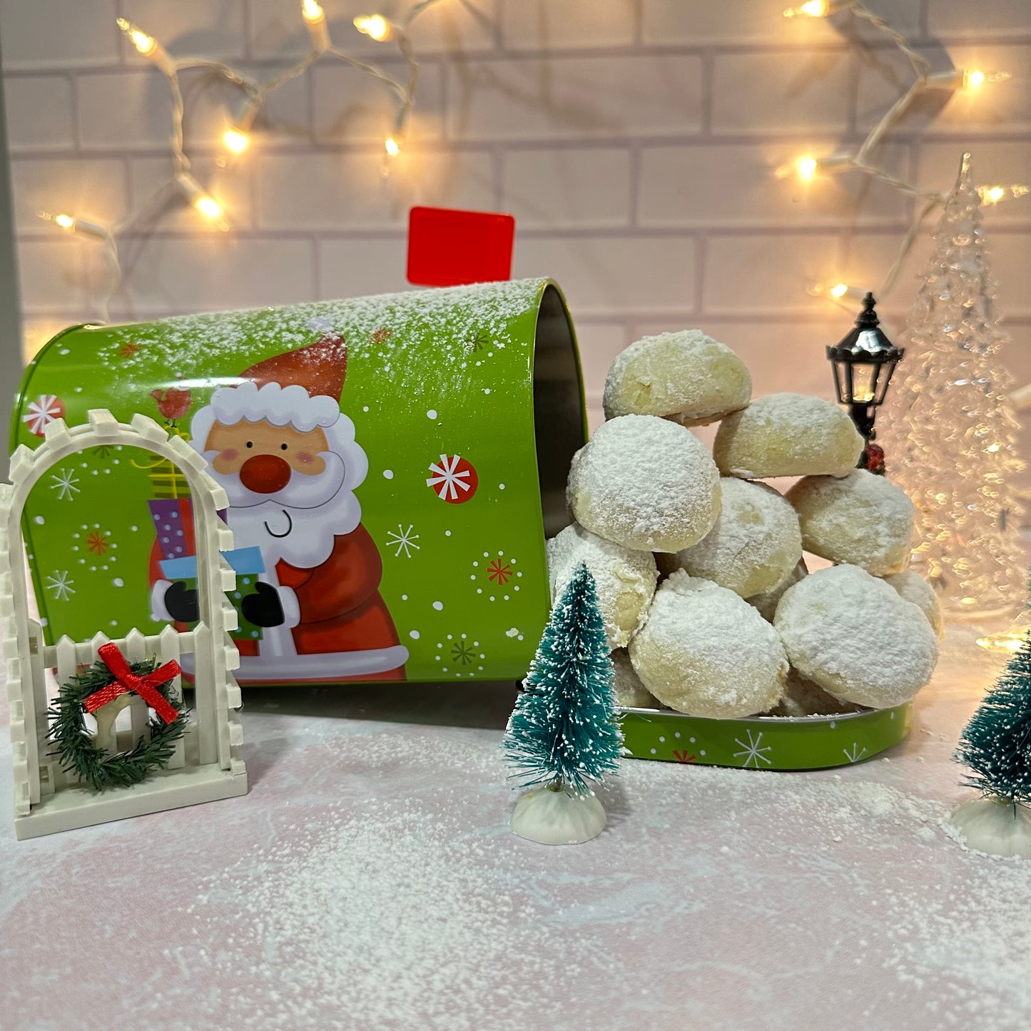 Almond Snowballs